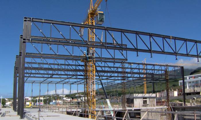 PAVILHÃO MULTIUSOS DE VILA FRANCA DO CAMPO